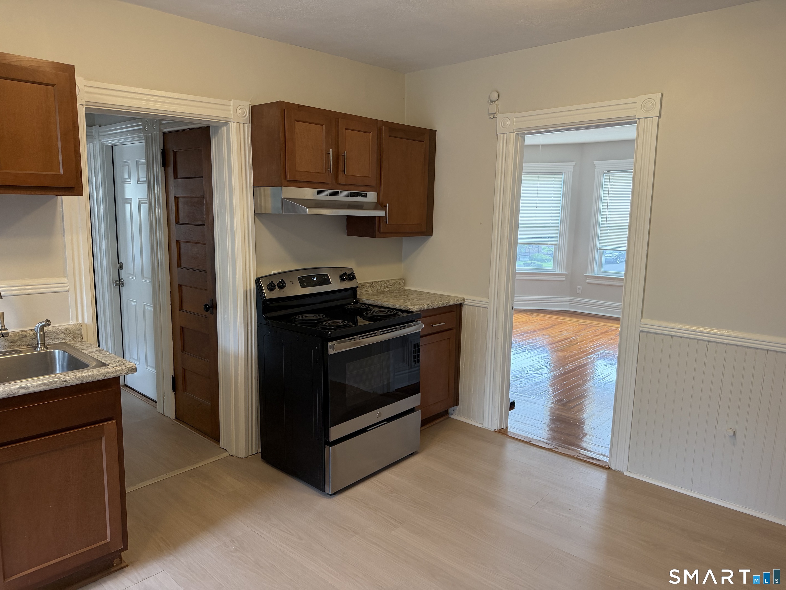 37 Greenwood Street New Britain CT 06051