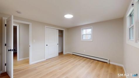 16 Arrow Street Enfield CT 06082