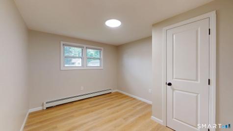 16 Arrow Street Enfield CT 06082