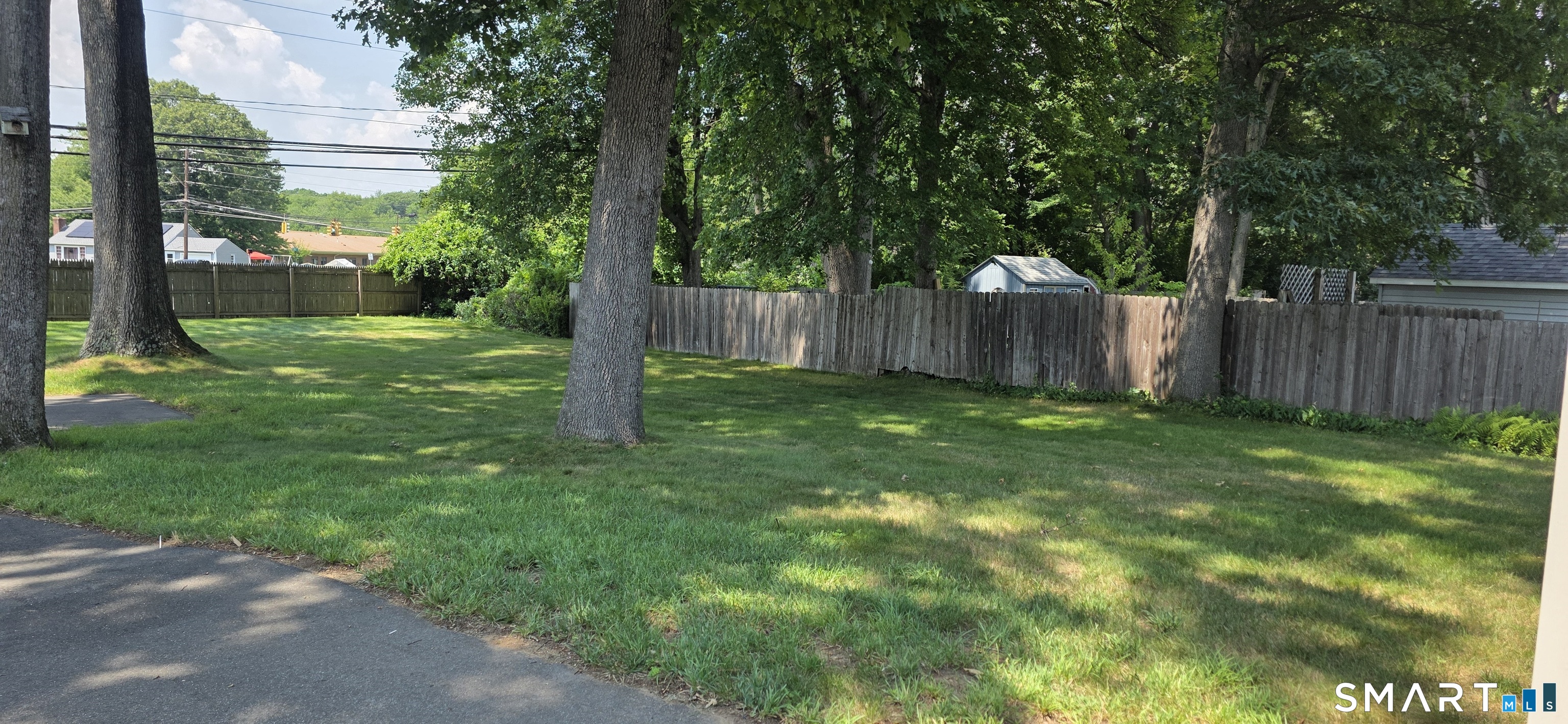 16 Arrow Street Enfield CT 06082