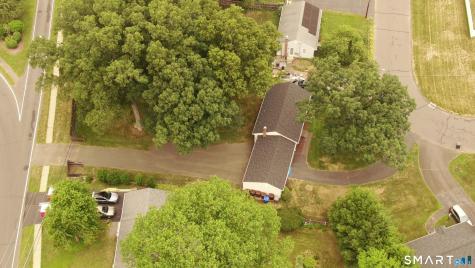 16 Arrow Street Enfield CT 06082