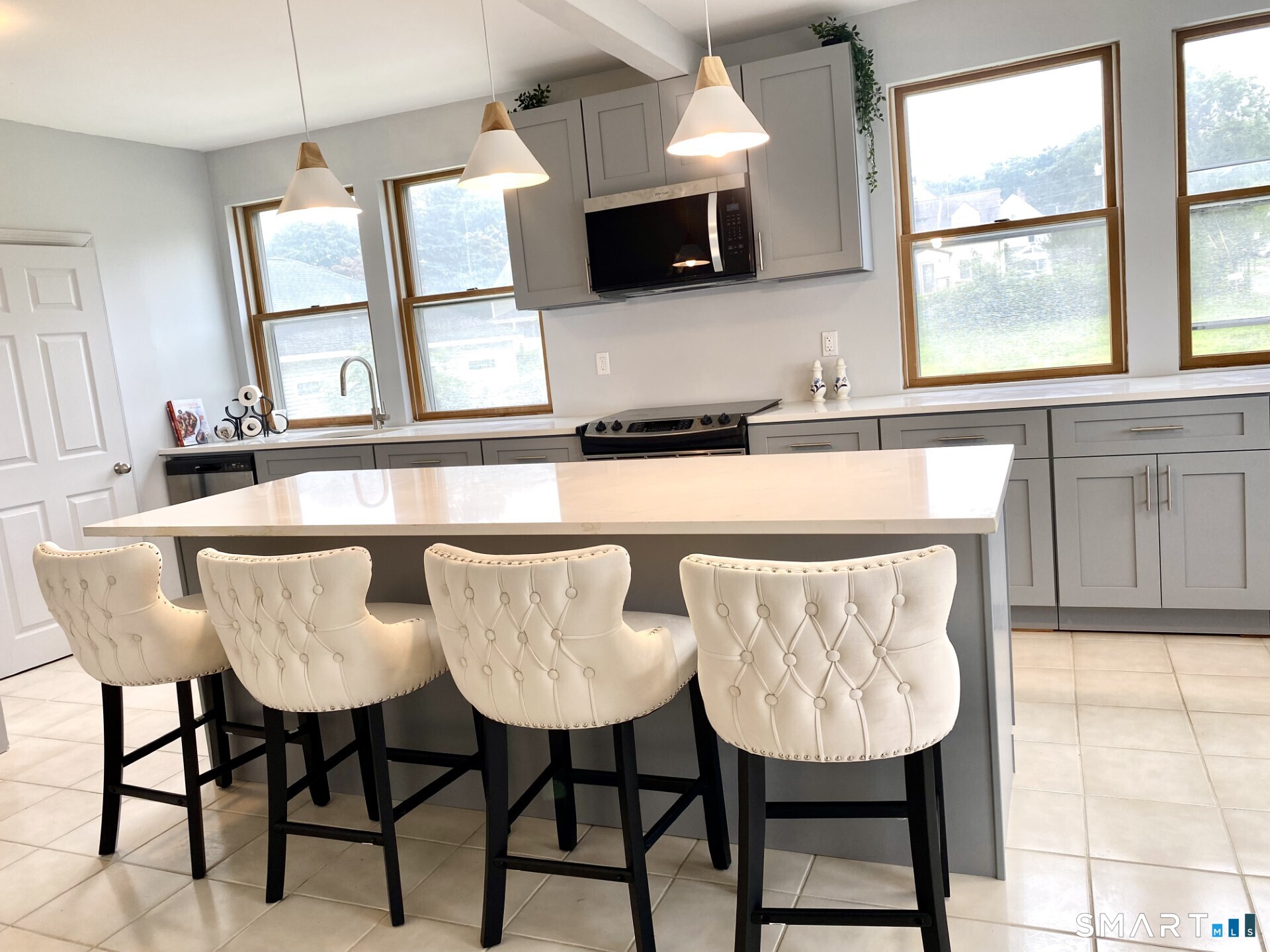 8 Cove Street New Haven CT 06512