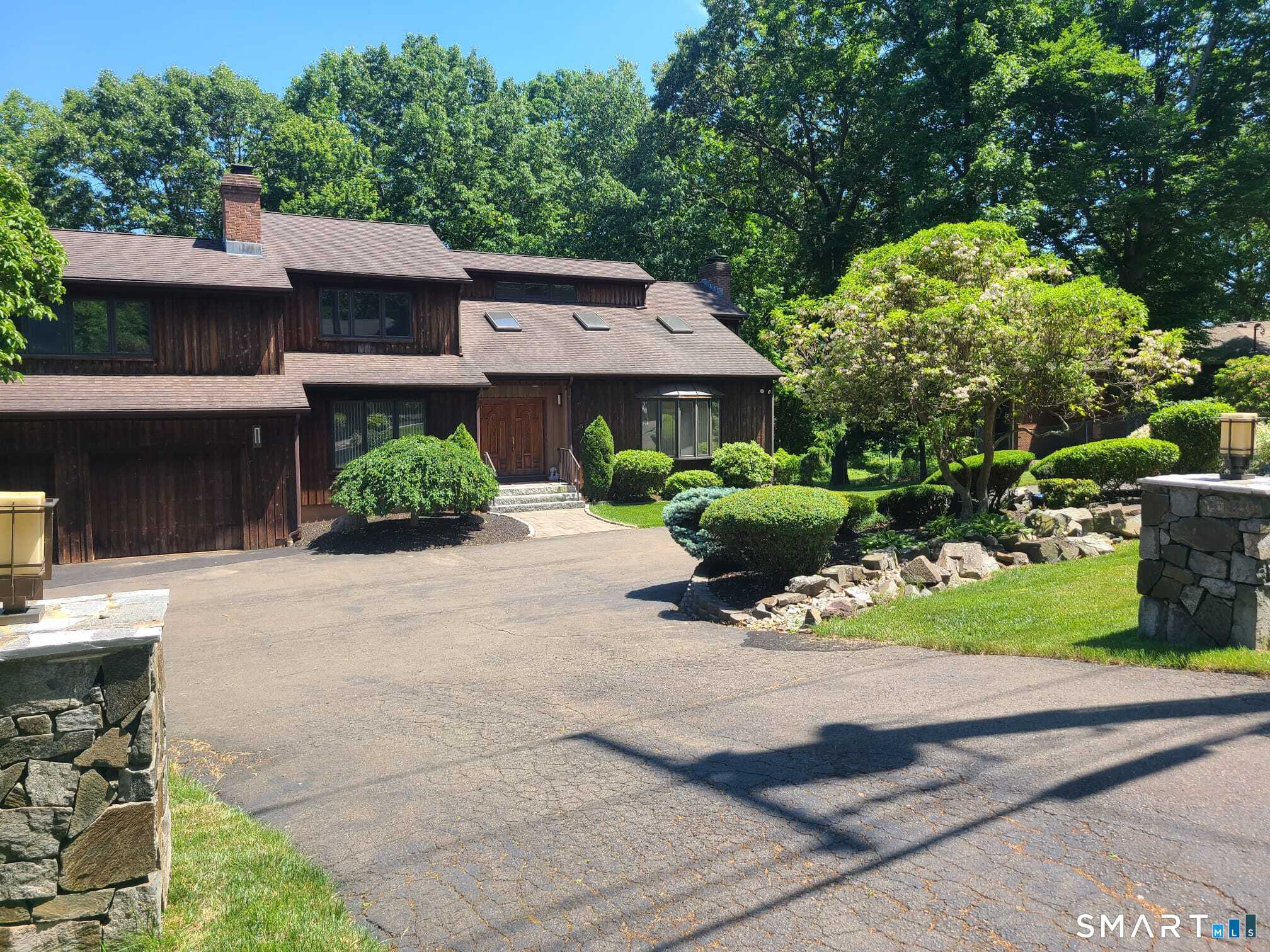 925 Dunbar Hill Road Hamden CT 06514