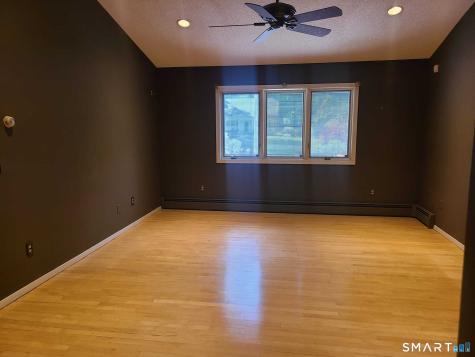 925 Dunbar Hill Road Hamden CT 06514