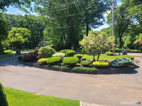 925 Dunbar Hill Road Hamden CT 06514
