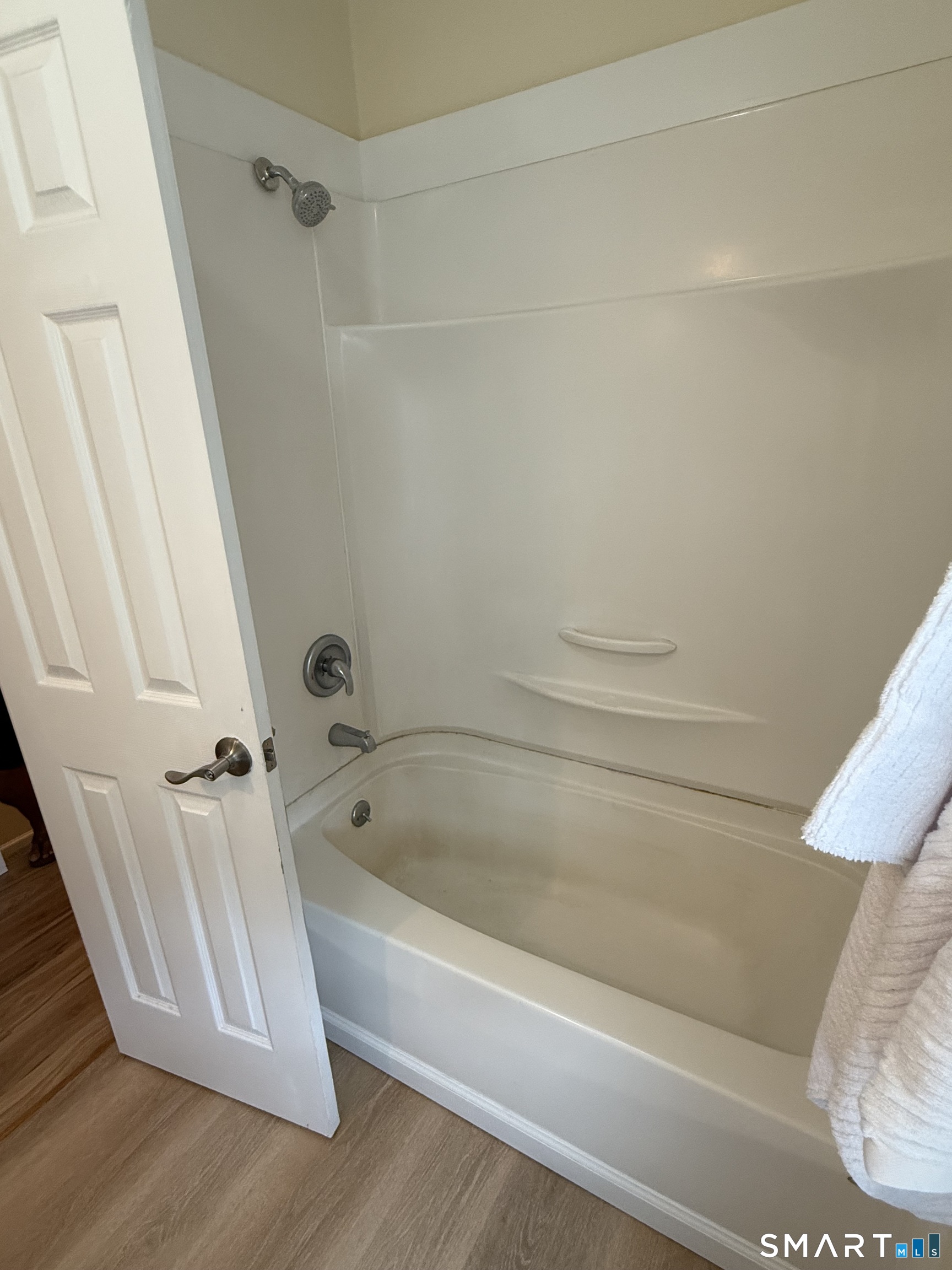 137 West Bridge Street Deep River CT 06417