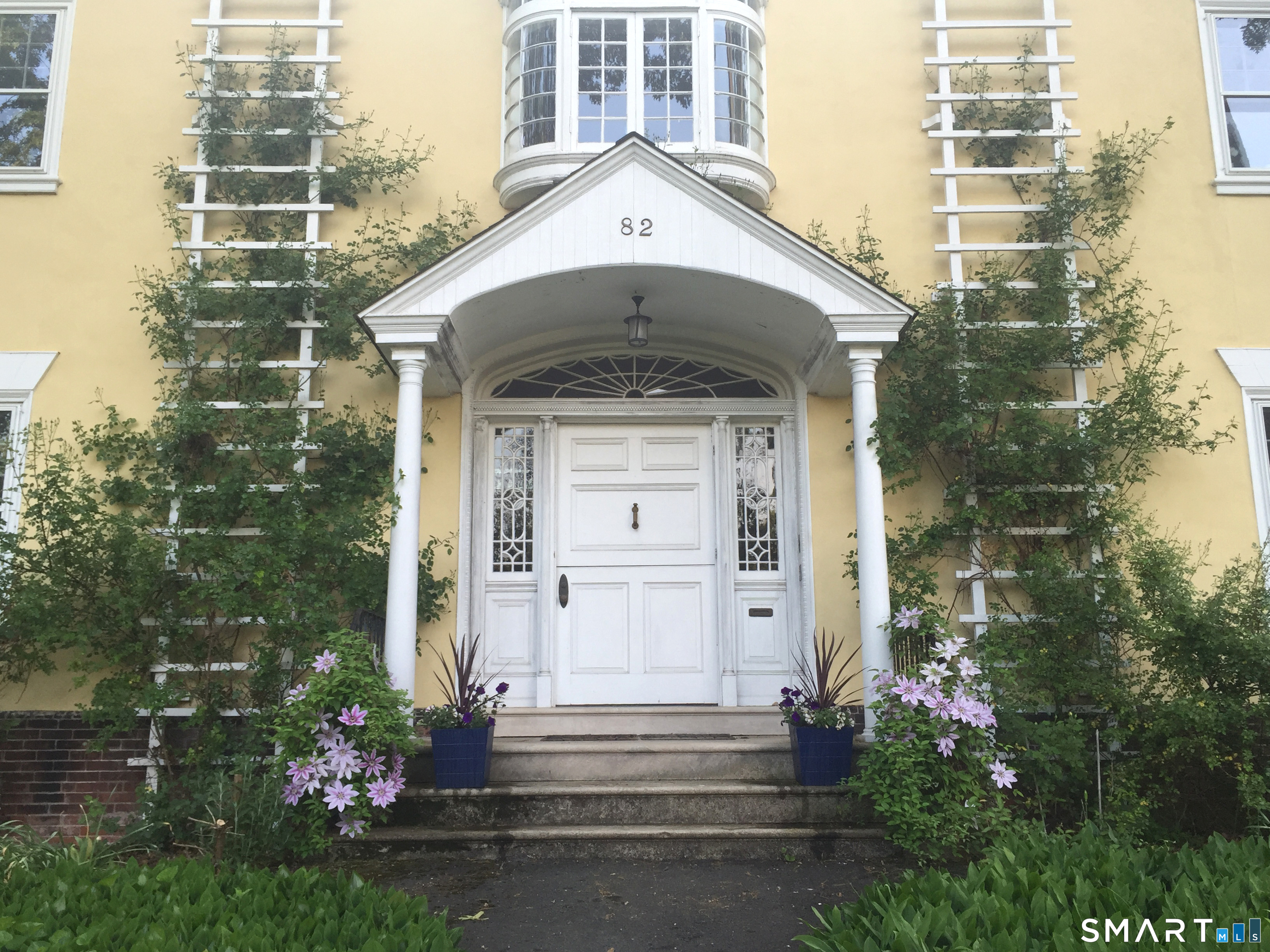82 Edgehill Road New Haven CT 06511