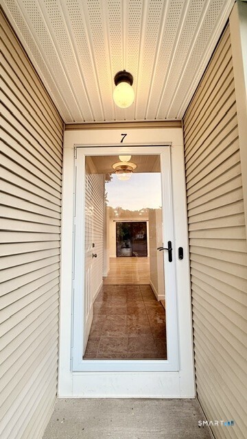 7 Garden Path Farmington CT 06032