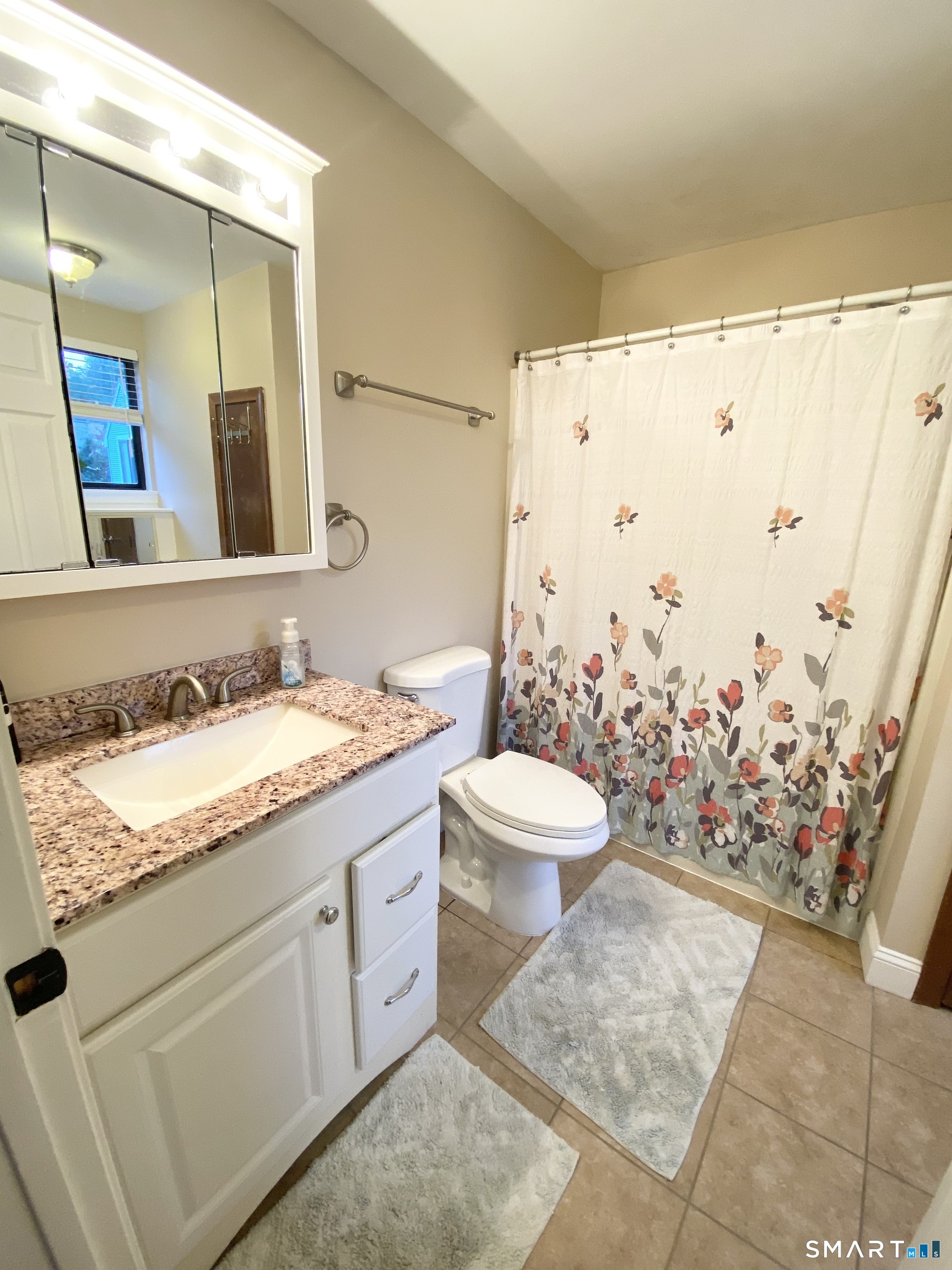 7 Garden Path Farmington CT 06032