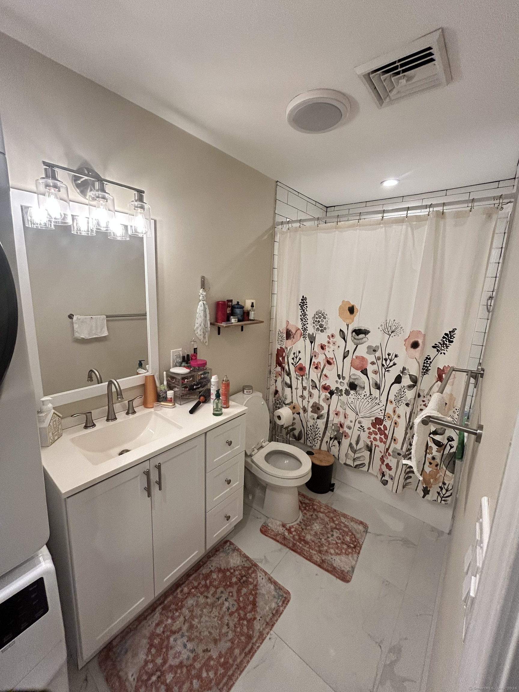 52 Candlewood Drive South Windsor CT 06074