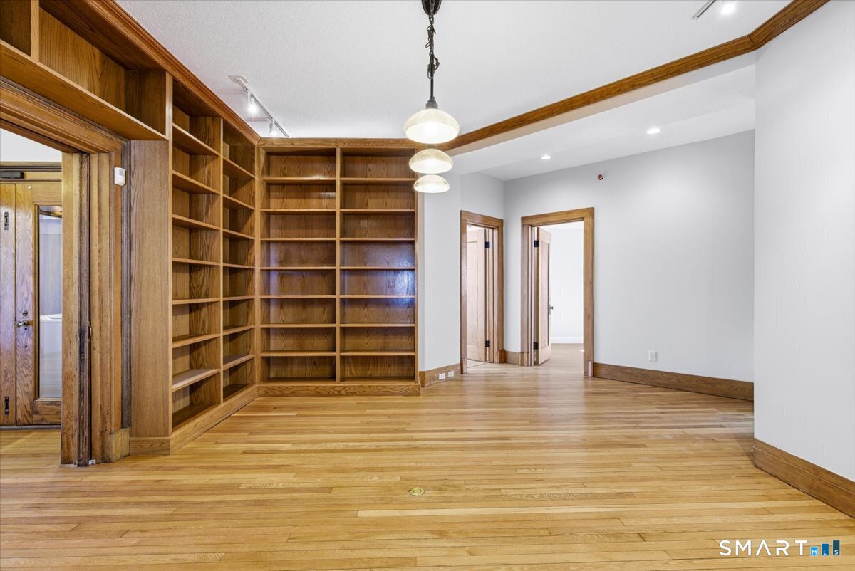 2750 Whitney Avenue Hamden CT 06518