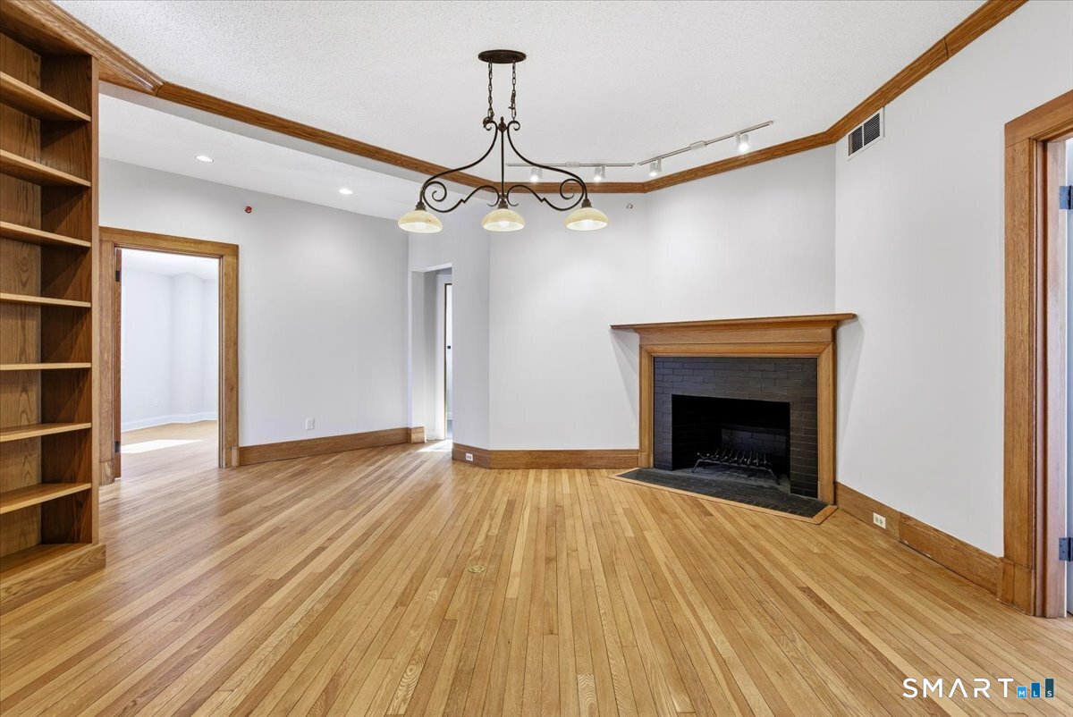 2750 Whitney Avenue Hamden CT 06518
