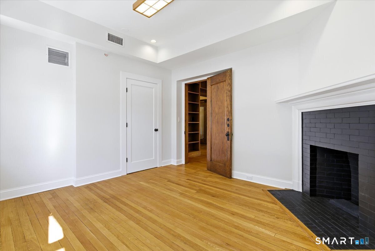 2750 Whitney Avenue Hamden CT 06518