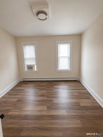 967 Hancock Avenue Bridgeport CT 06605