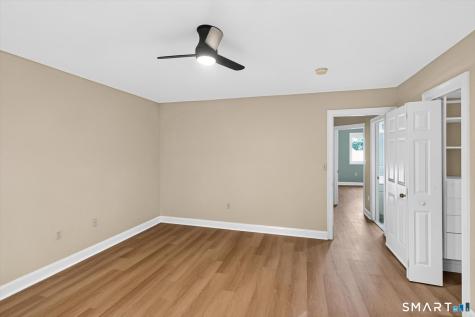 7 Essex Court Avon CT 06001