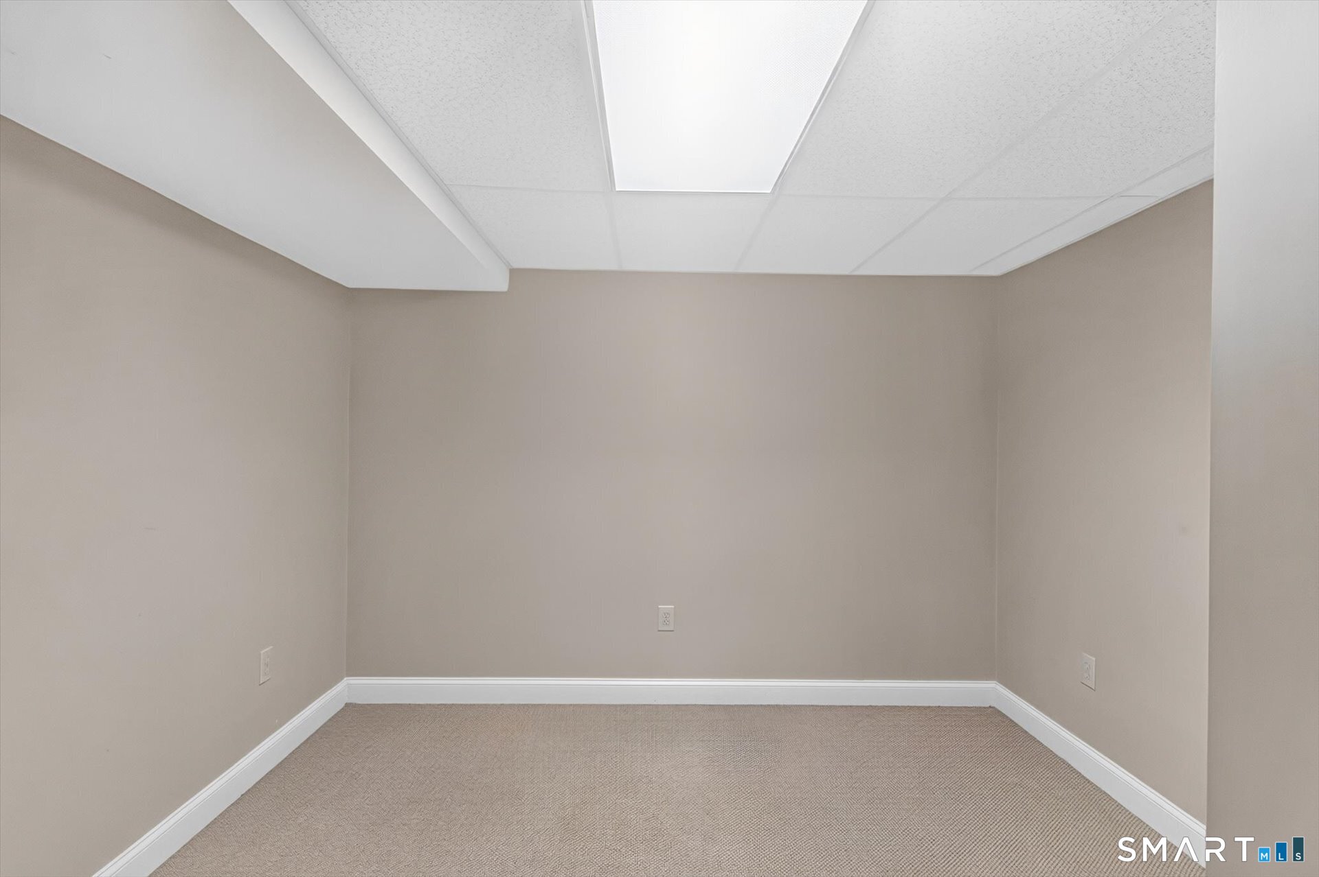 7 Essex Court Avon CT 06001