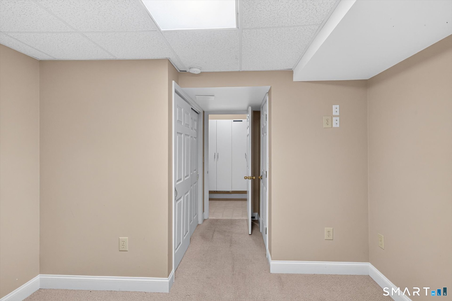 7 Essex Court Avon CT 06001