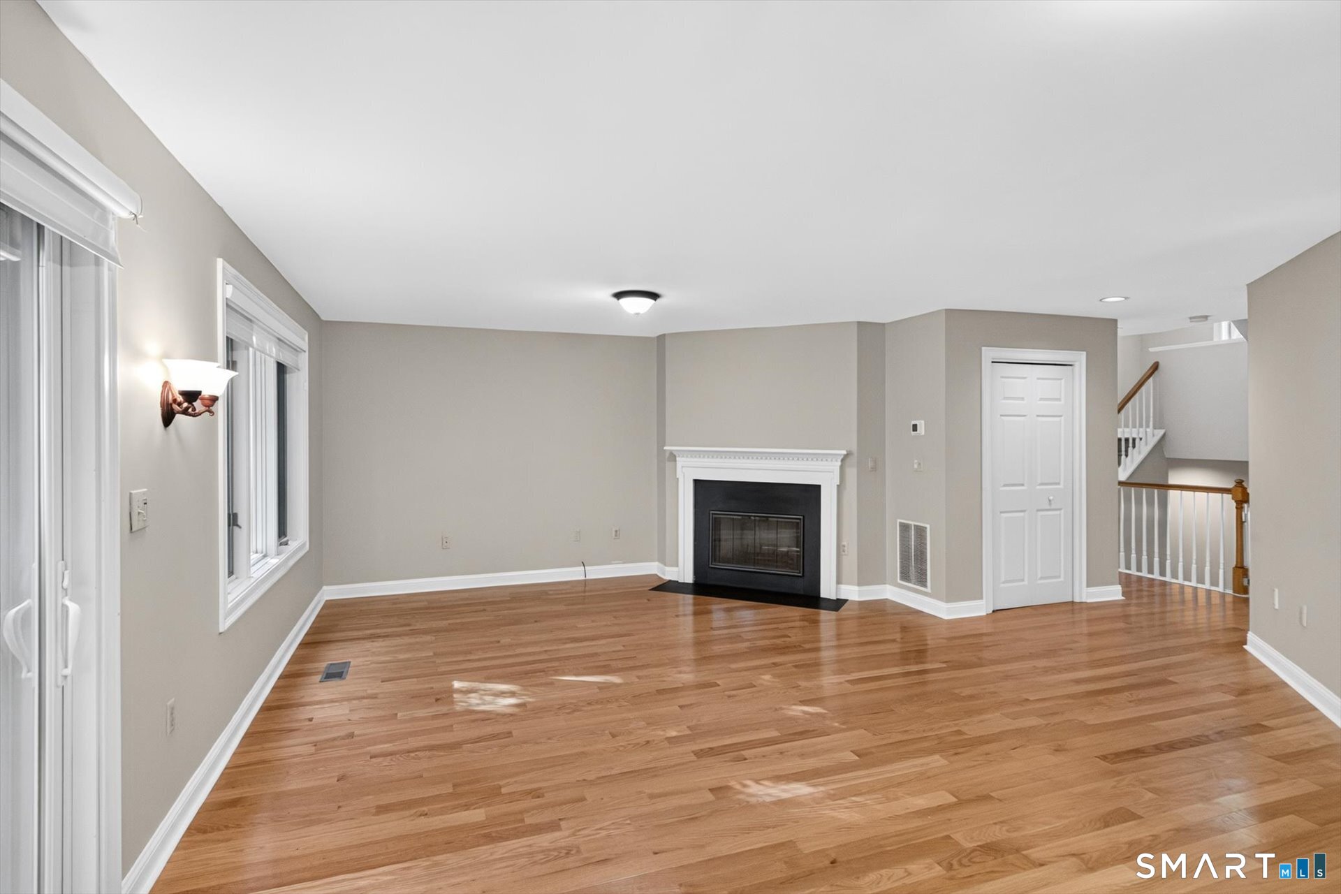 7 Essex Court Avon CT 06001