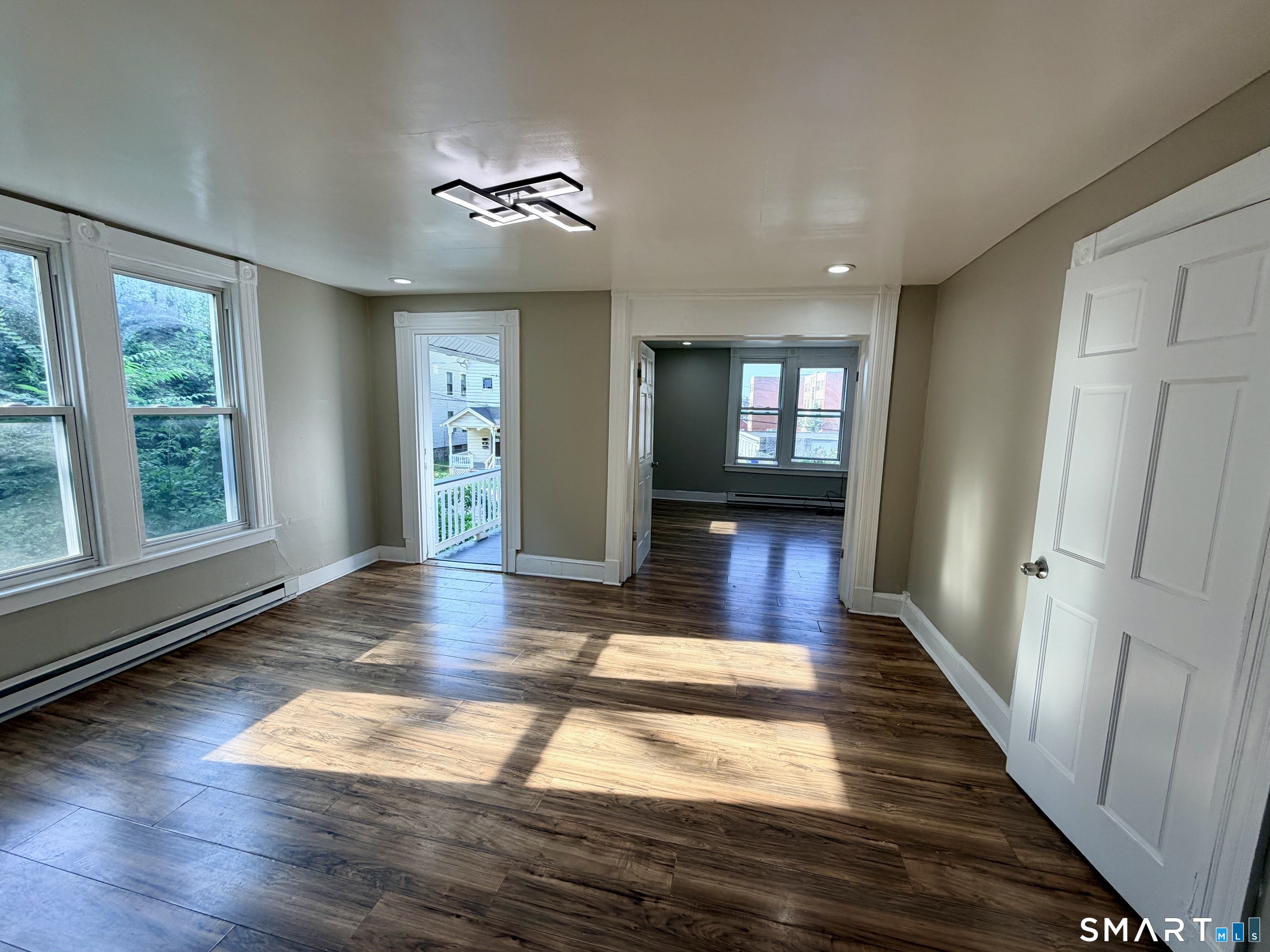 21 Sylvan Avenue Waterbury CT 06706