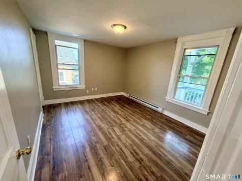 21 Sylvan Avenue Waterbury CT 06706