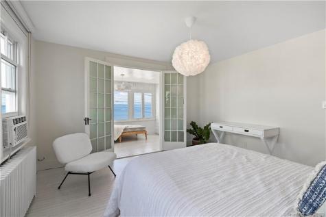 19 Soundview Drive Westport CT 06880