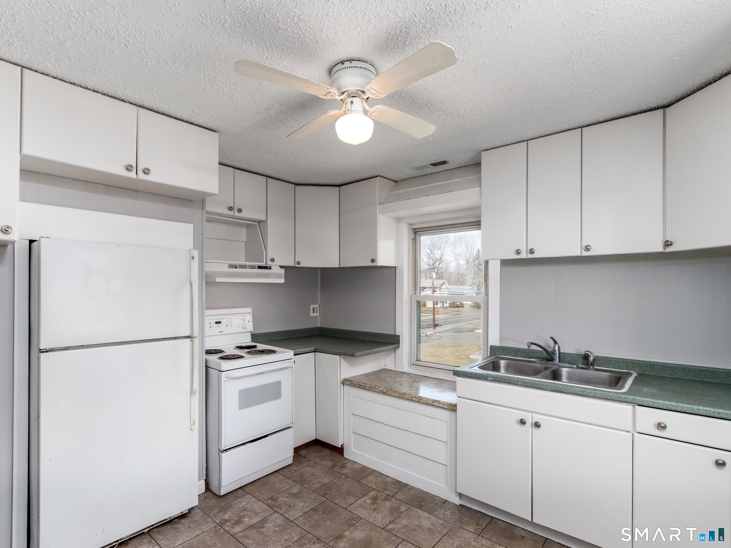 969 S. Main Street Southington CT 06479
