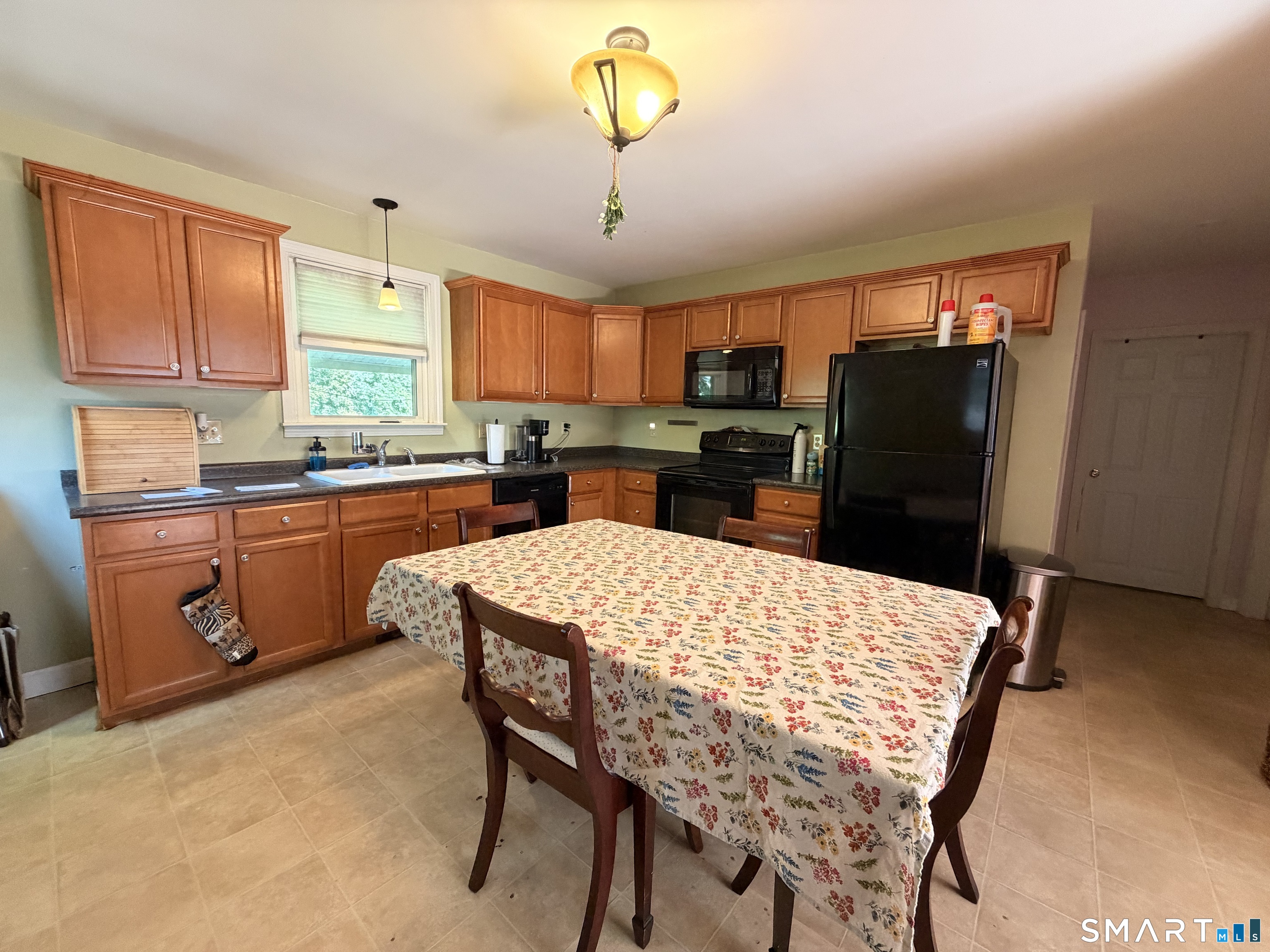 5 Richmond Street Stonington CT 06379