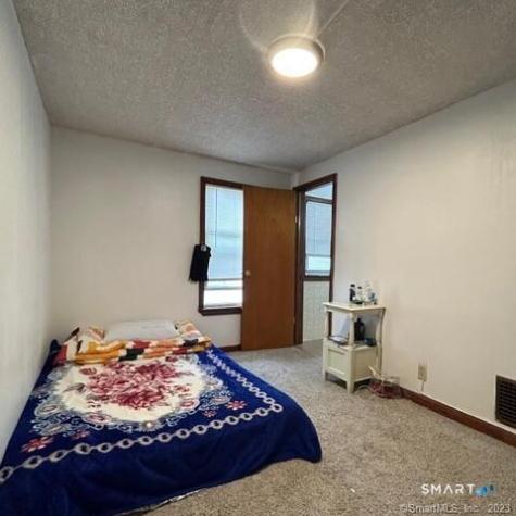 15 Wakefield Court New Britain CT 06053