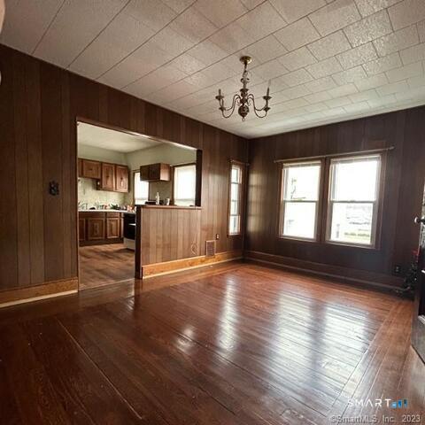 15 Wakefield Court New Britain CT 06053