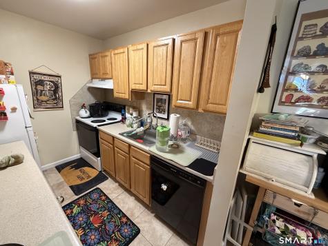 63 Glade Street West Haven CT 06516
