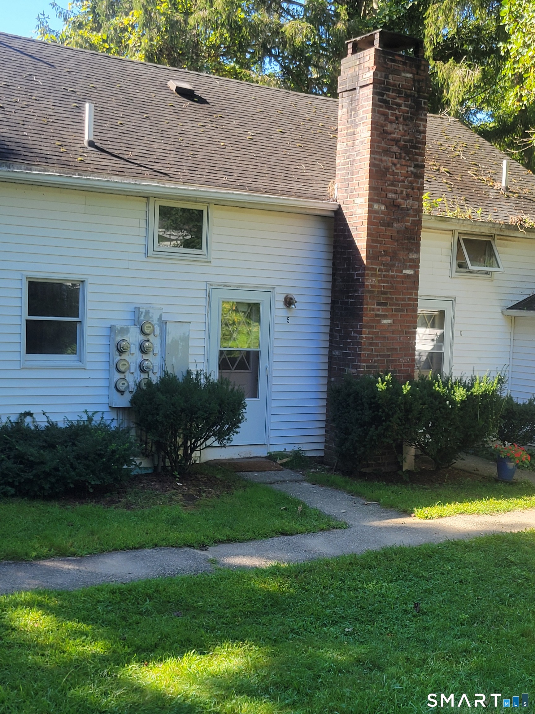 220 Babbitt Hill Road Pomfret CT 06259