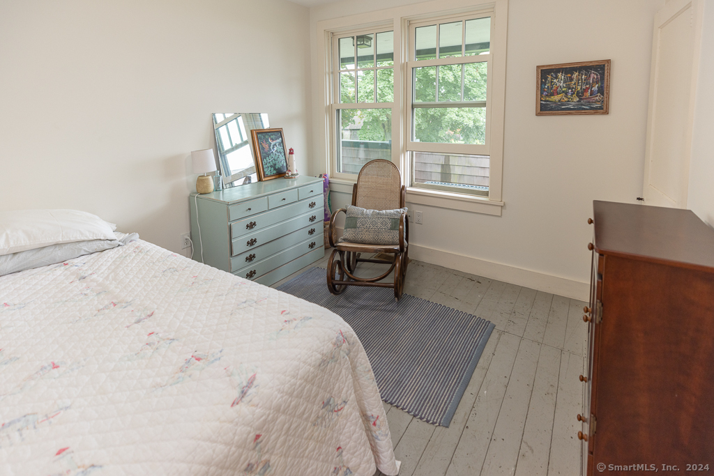 17 Agawam Avenue Old Saybrook CT 06475