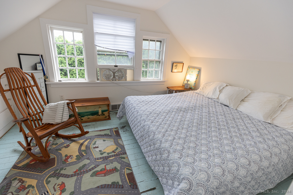 17 Agawam Avenue Old Saybrook CT 06475