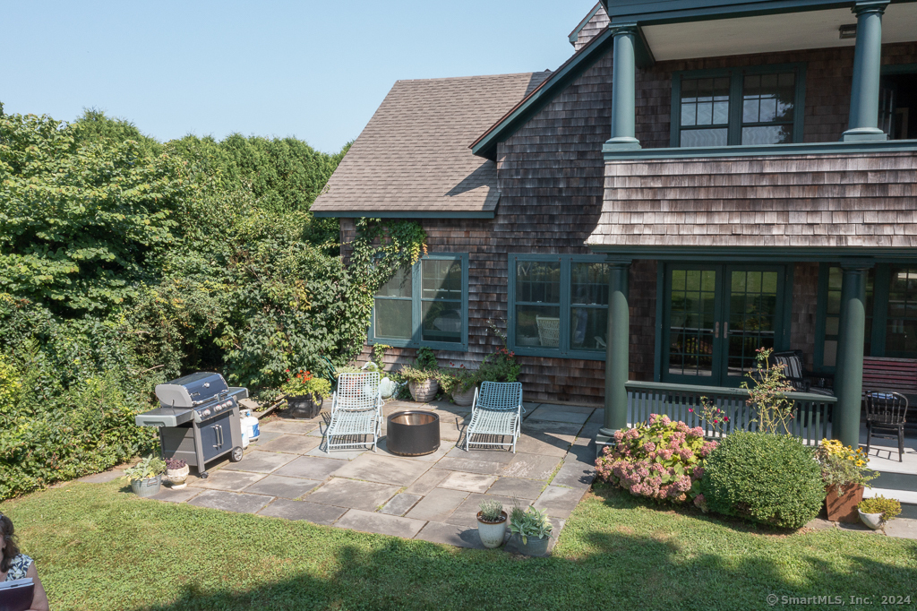 17 Agawam Avenue Old Saybrook CT 06475