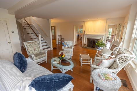 17 Agawam Avenue Old Saybrook CT 06475