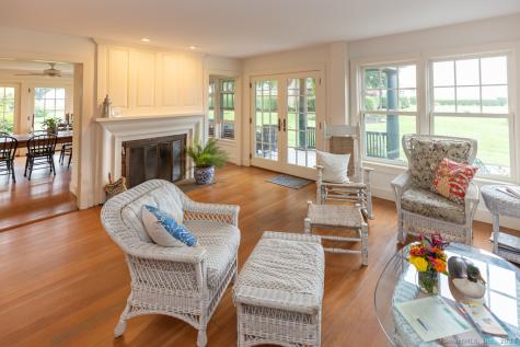 17 Agawam Avenue Old Saybrook CT 06475