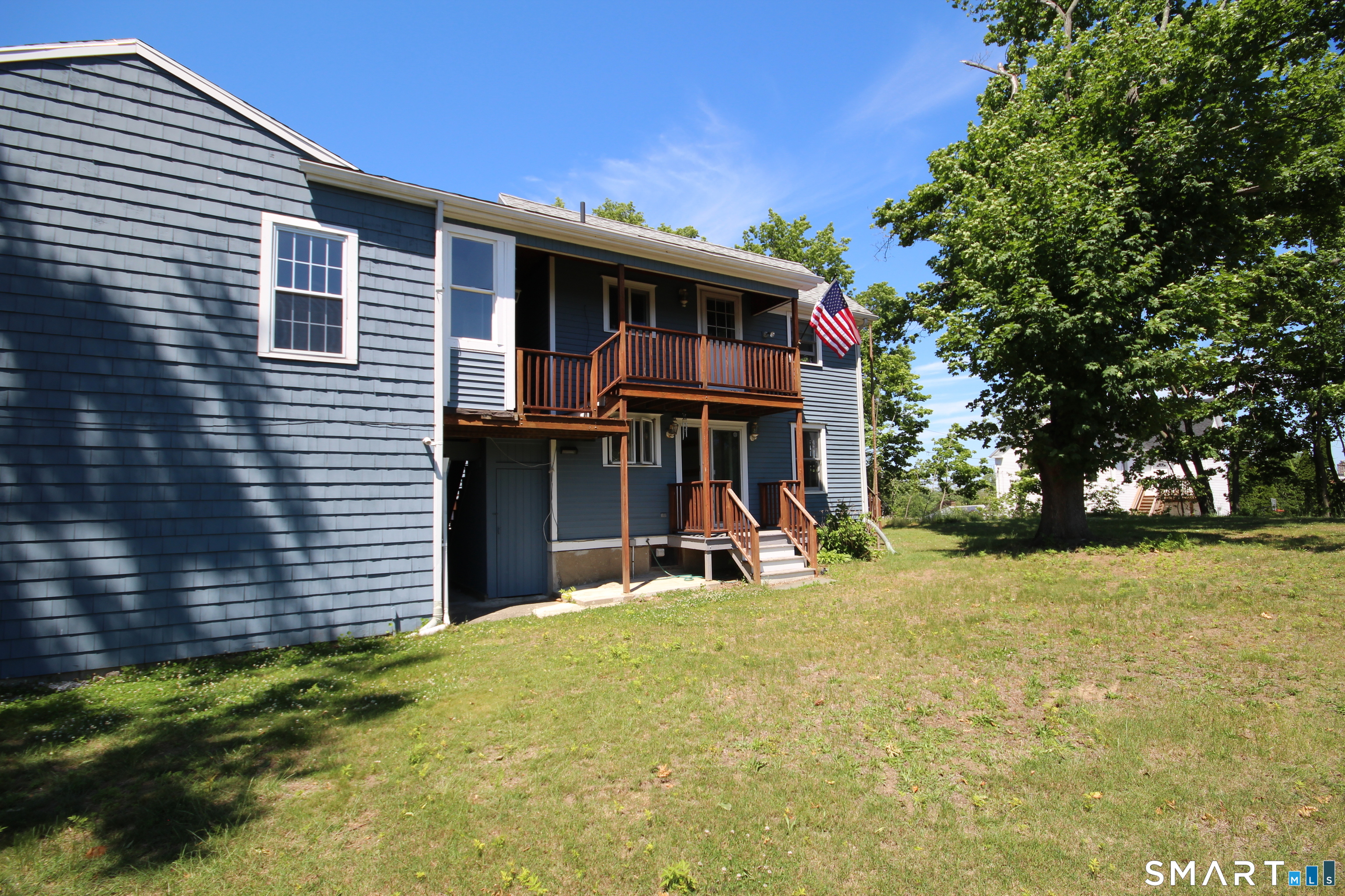 135 Ridgeley Avenue Fairfield CT 06825