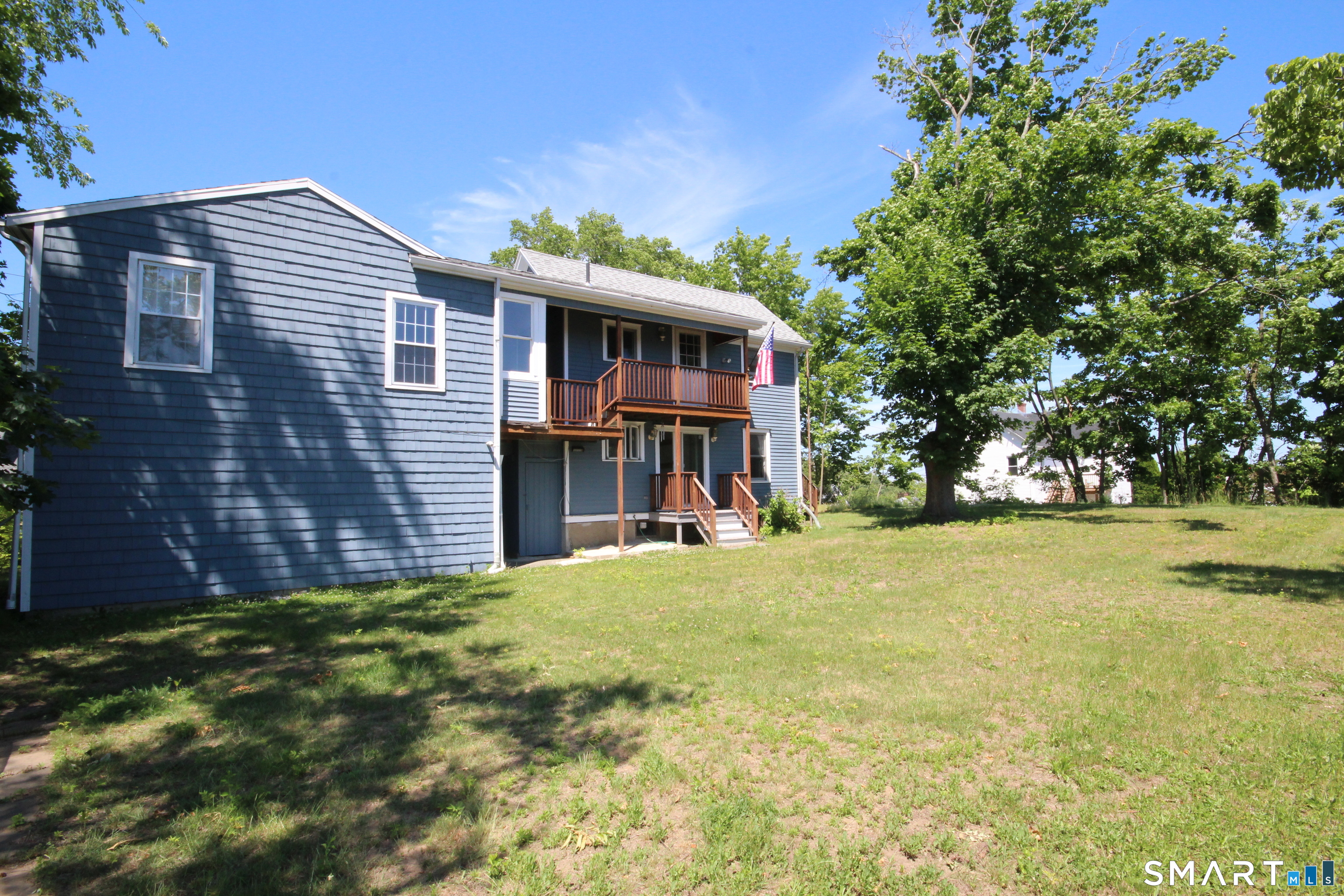 135 Ridgeley Avenue Fairfield CT 06825