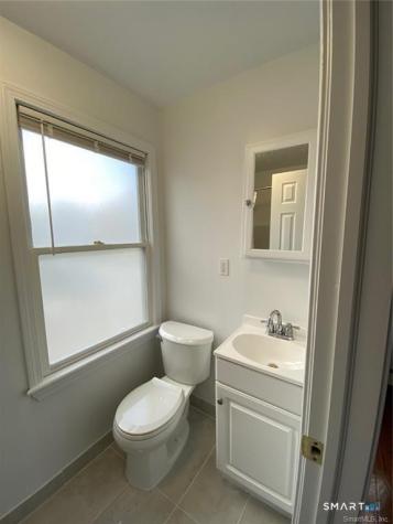 135 Ridgeley Avenue Fairfield CT 06825