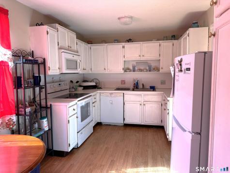 994 Heritage Village Southbury CT 06488