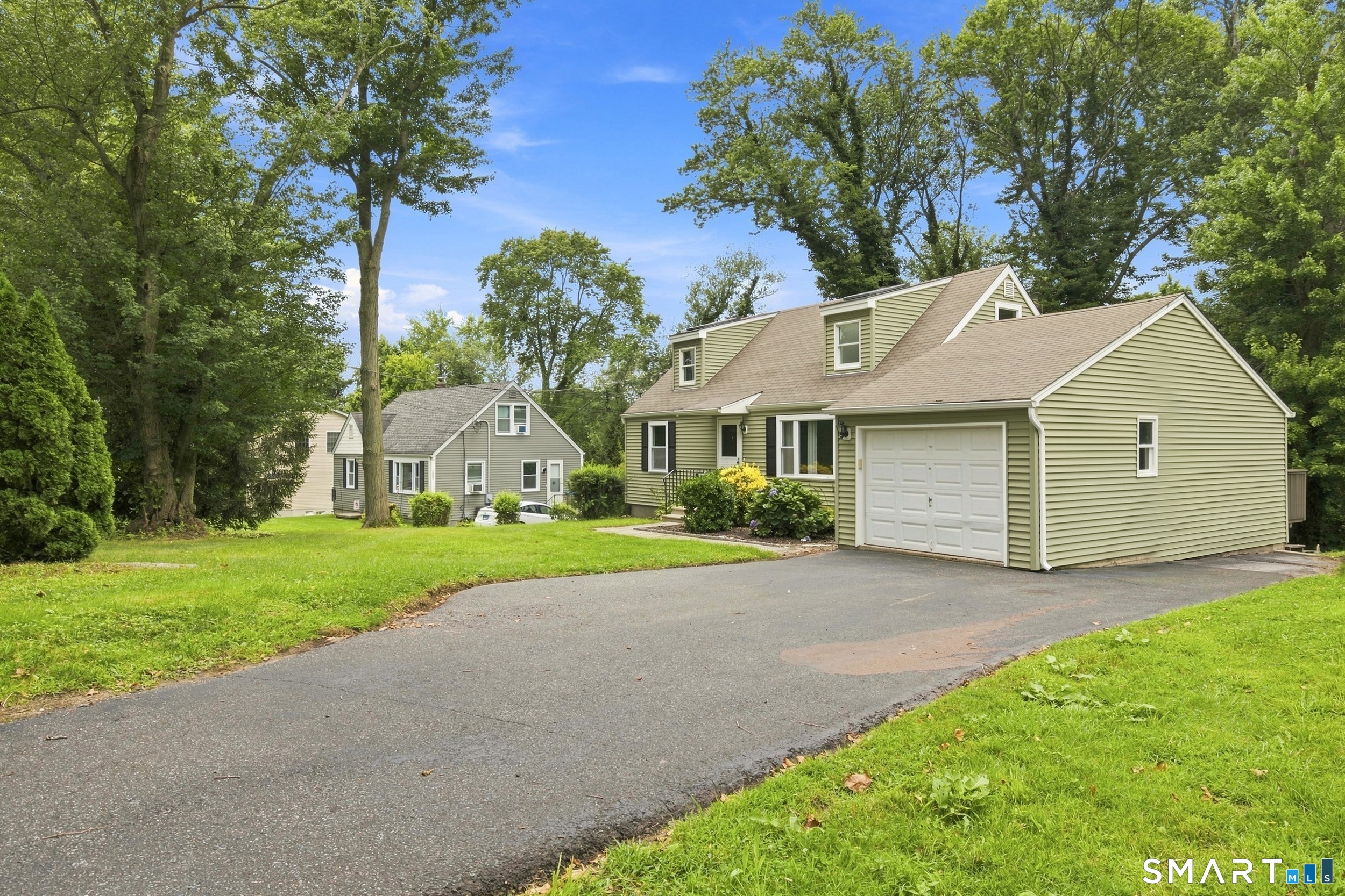 1448 New Haven Avenue Milford CT 06460