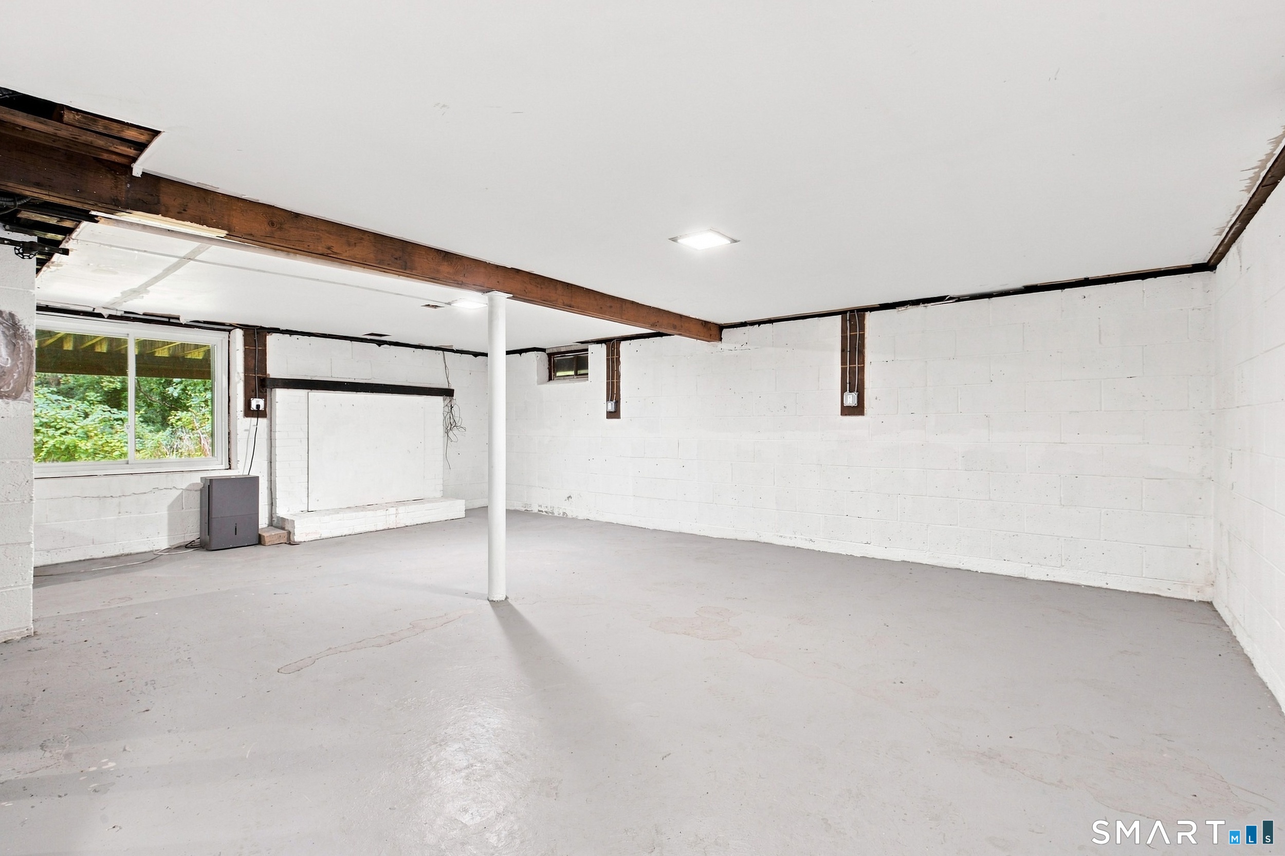 1448 New Haven Avenue Milford CT 06460