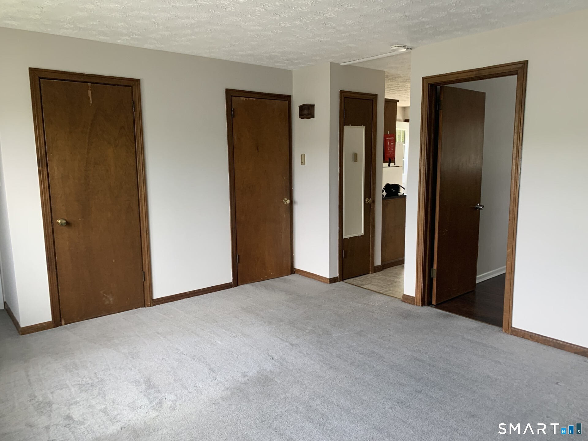 389 King Street Bristol CT 06010