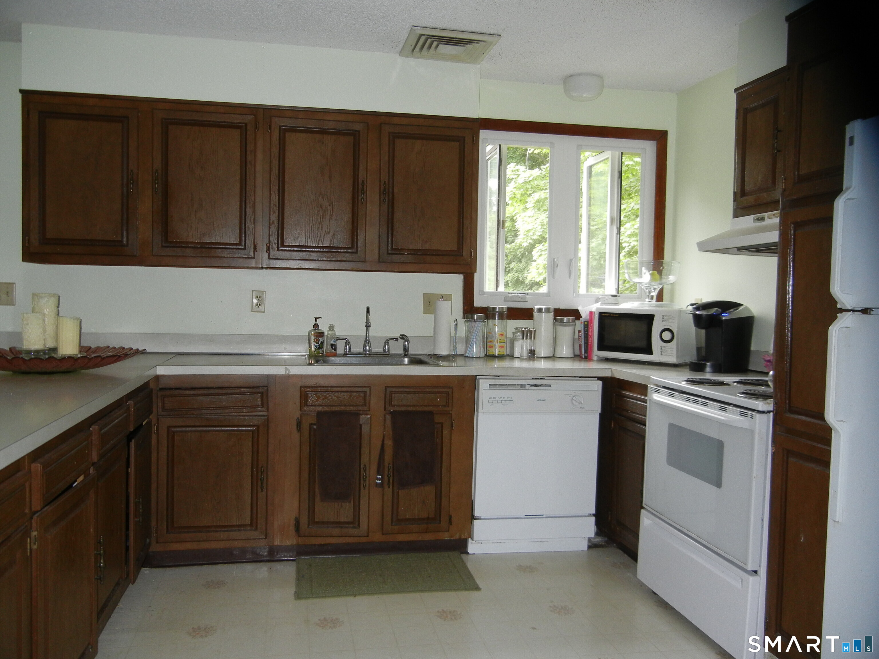 32 Cherry Street Milford CT 06460