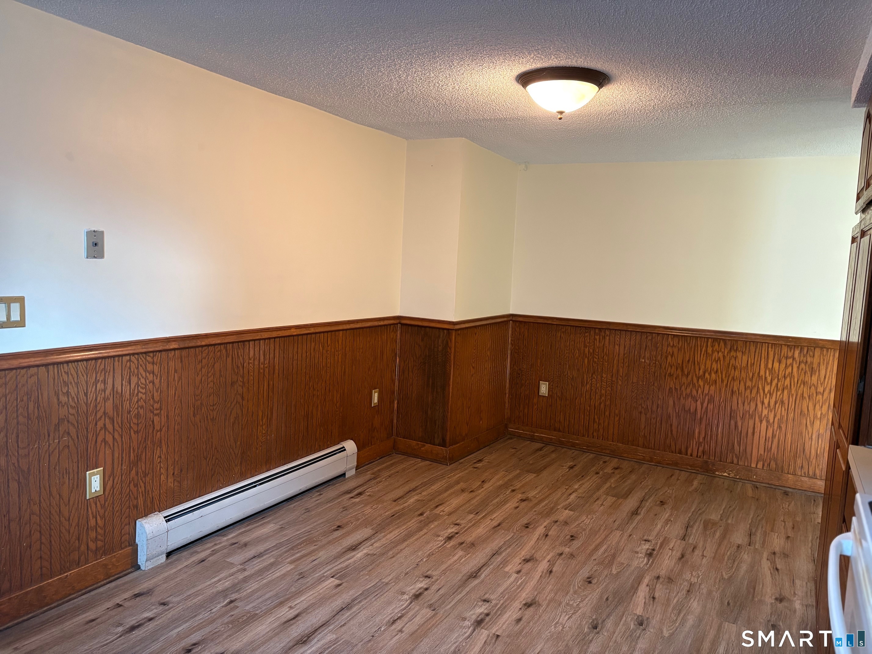 693 Broad Street Meriden CT 06450