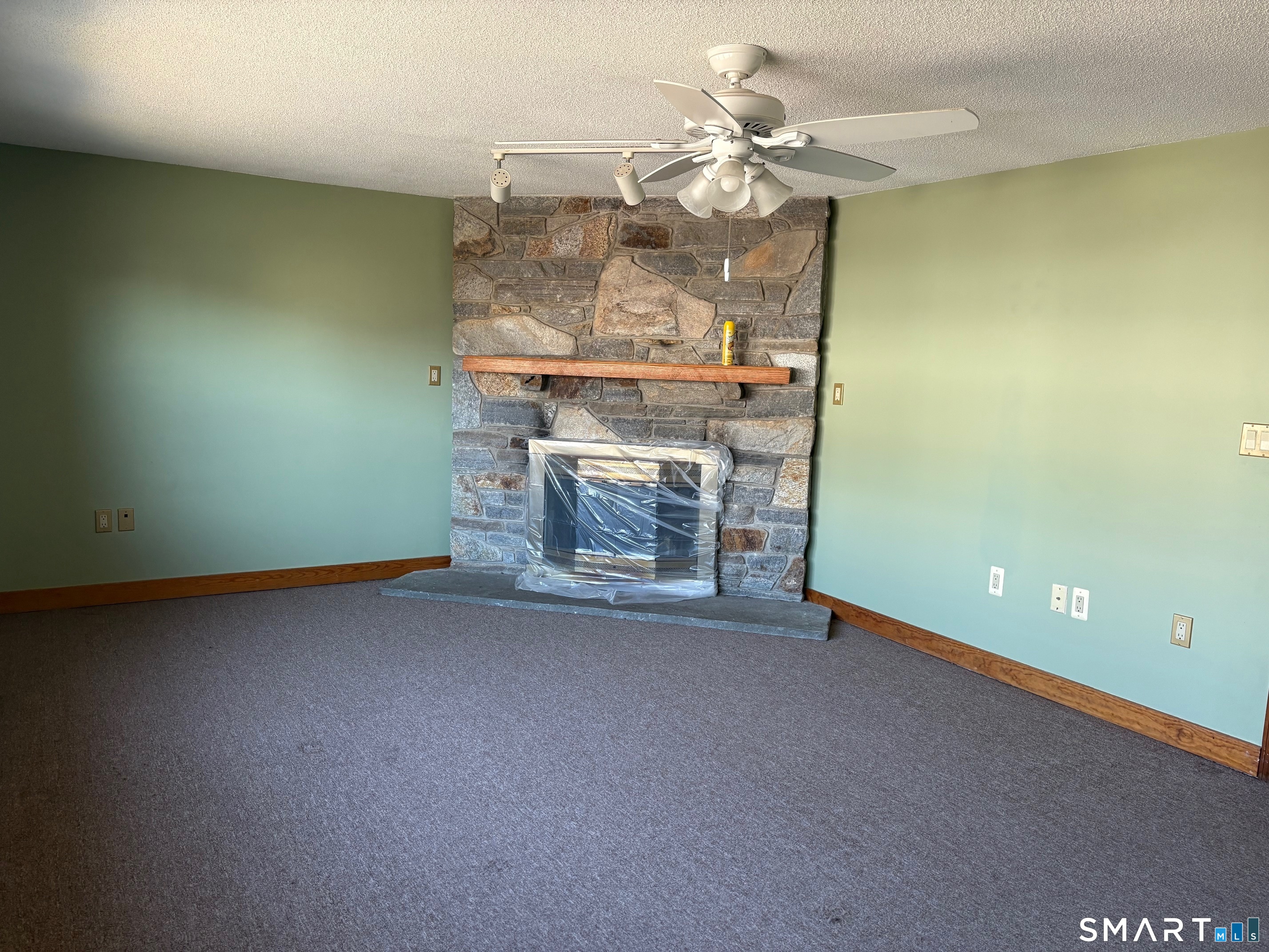 693 Broad Street Meriden CT 06450