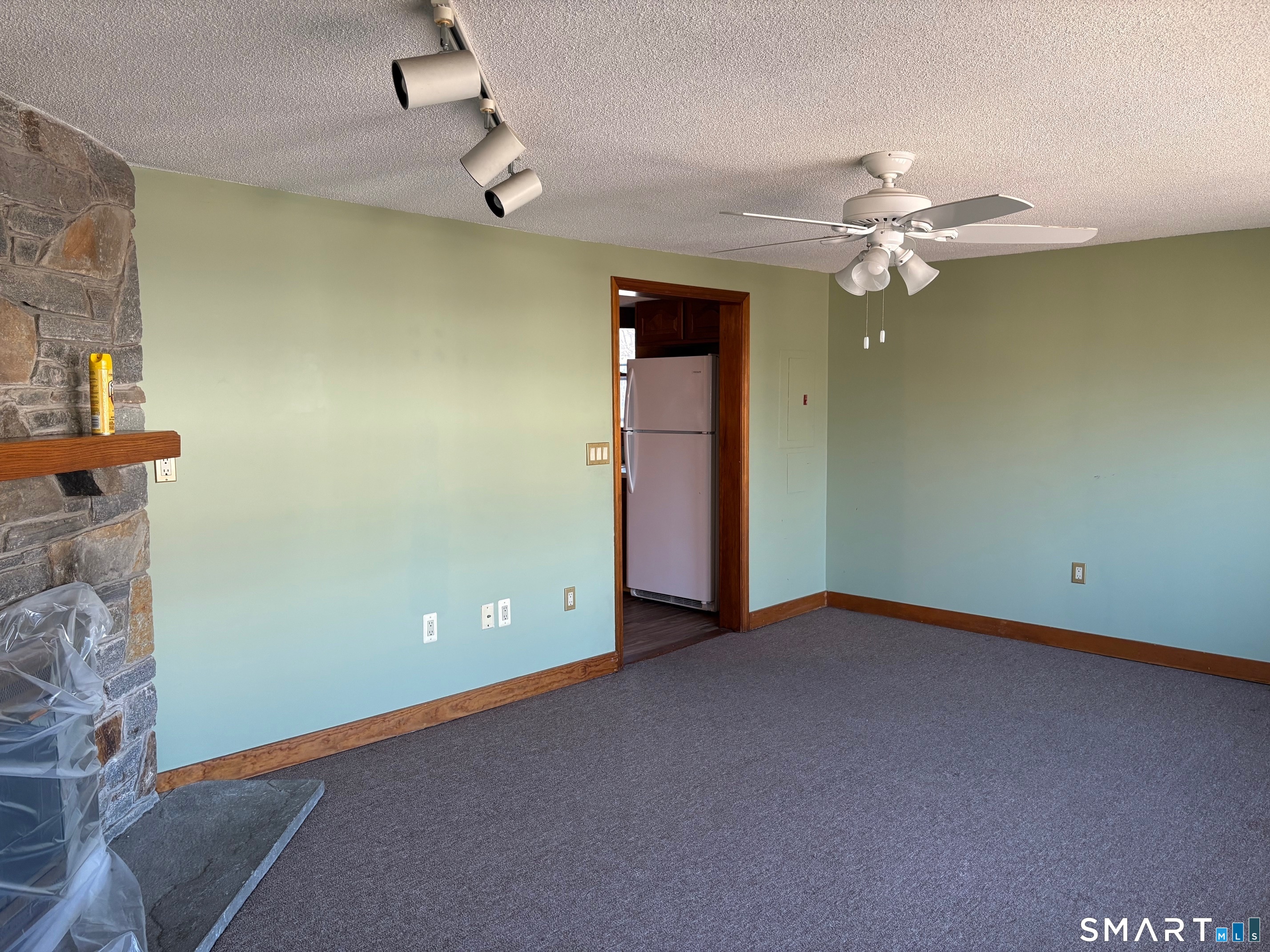 693 Broad Street Meriden CT 06450