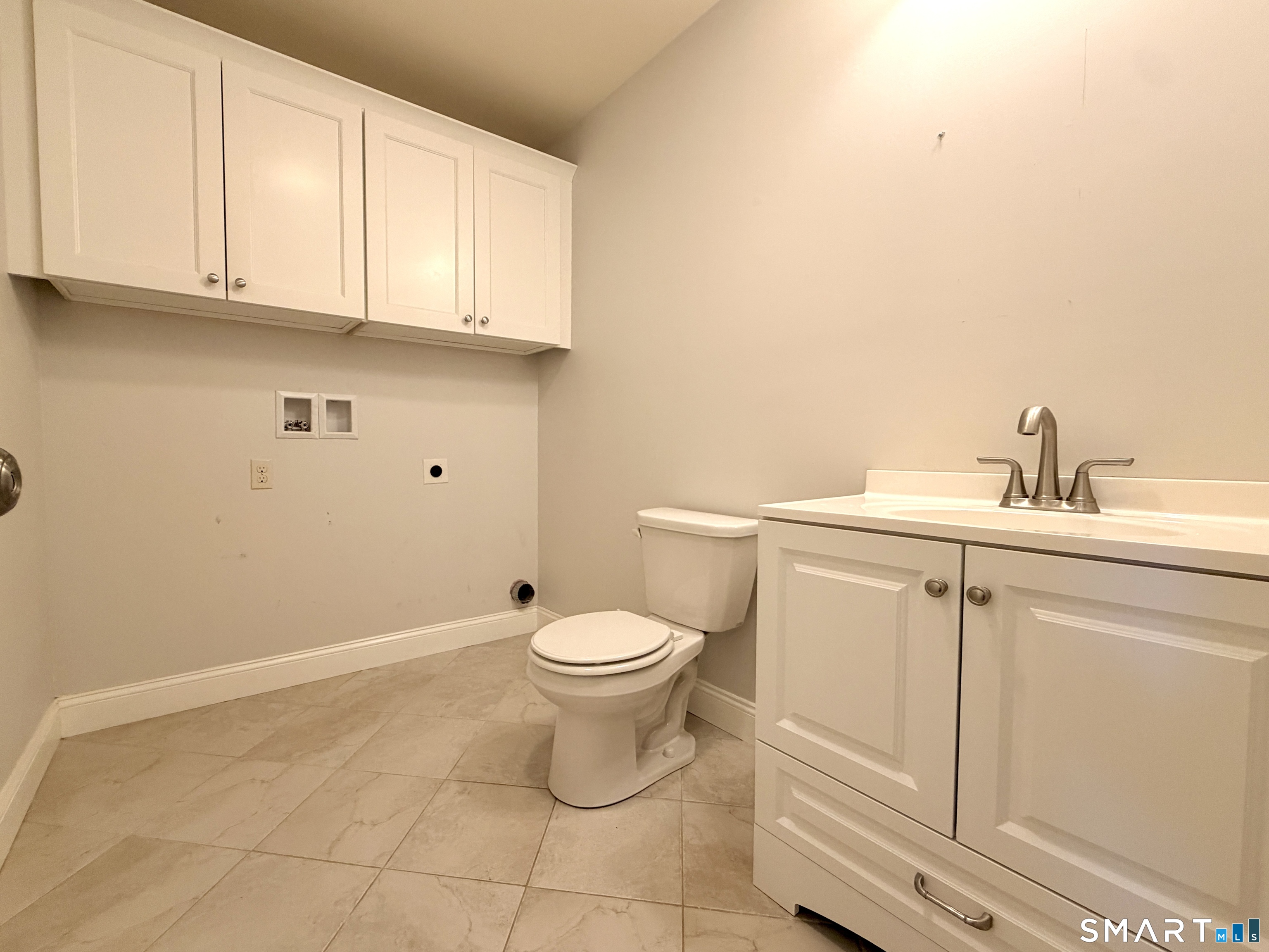 793 Colonel Ledyard Highway Ledyard CT 06339