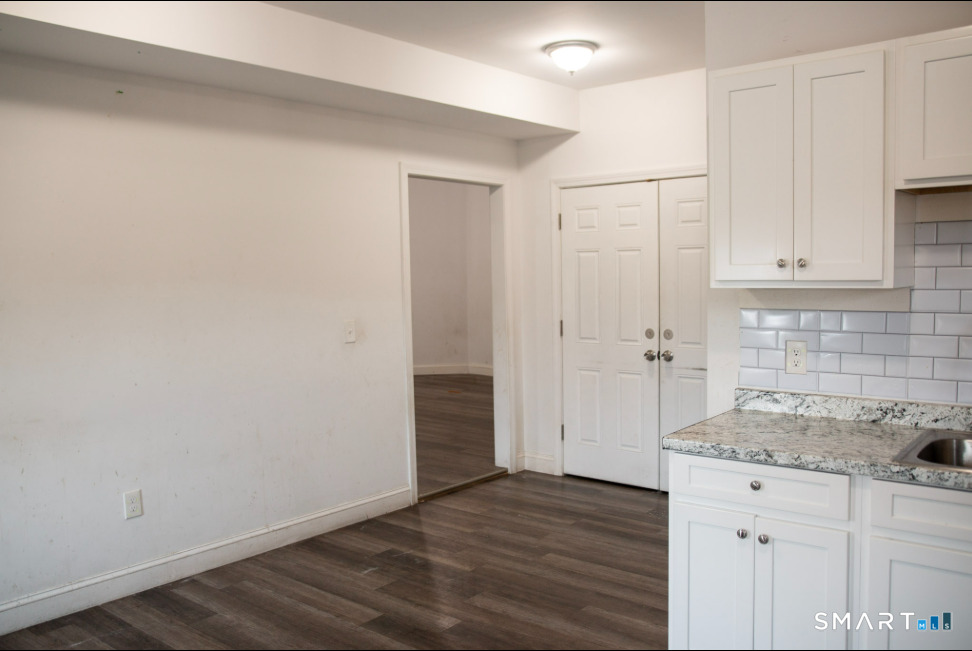 22 Brewster Street Waterbury CT 06704