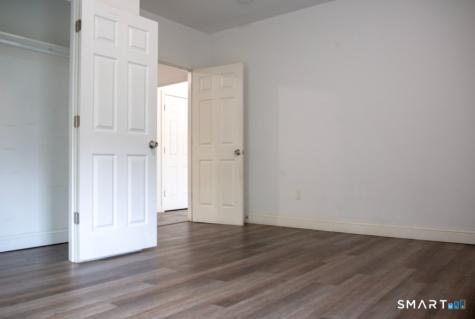 22 Brewster Street Waterbury CT 06704
